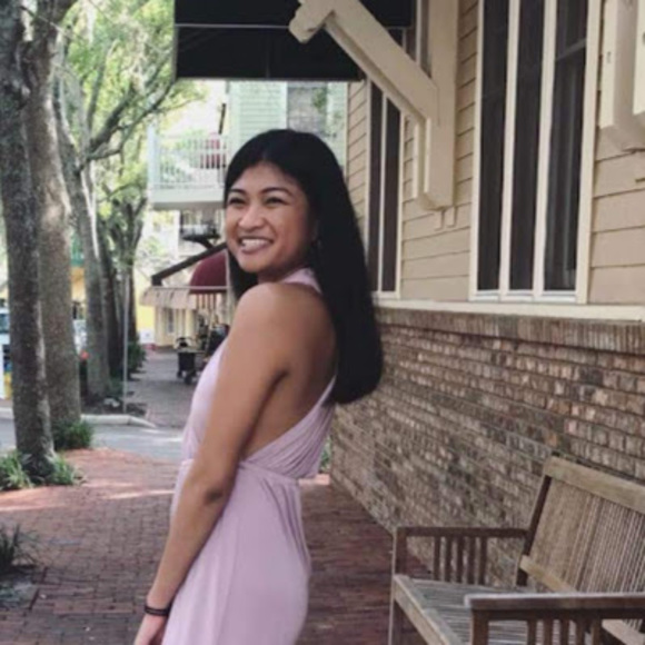 Meet your Posher, Celina - Picture 1 of 1